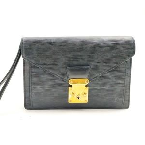 Louis Vuitton Dragonne Clutch